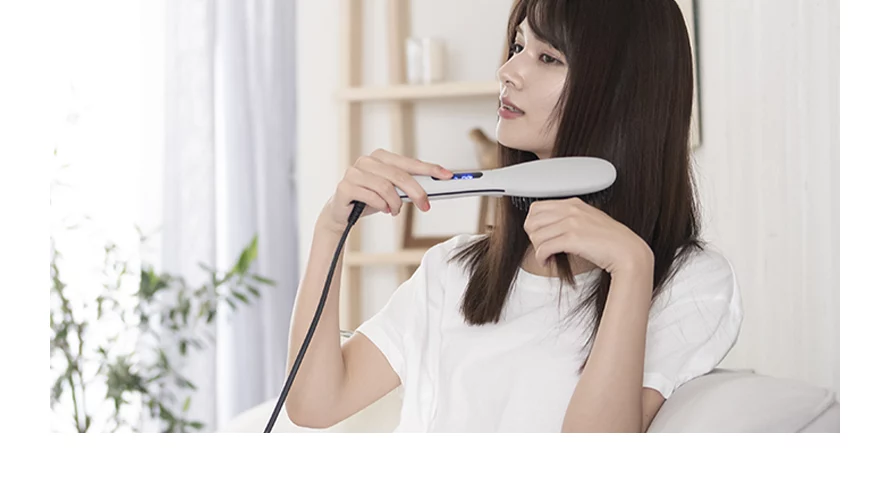 ストレートヒートブラシの使用イメージ。