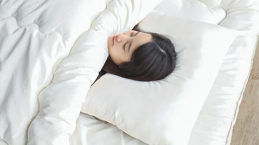 ふんわりとフィットする枕
