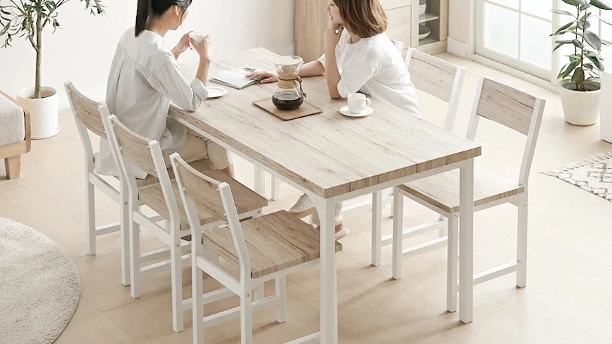 上品で落ち着いたナチュラル。