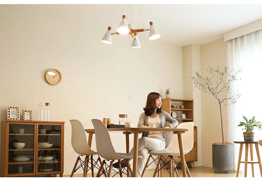 LEDシーリングライト4灯タイプ昼光色LED付の使用イメージ