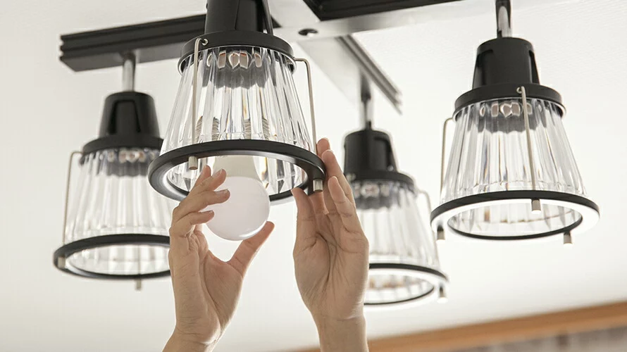 省エネ＆長寿命のLED電球対応