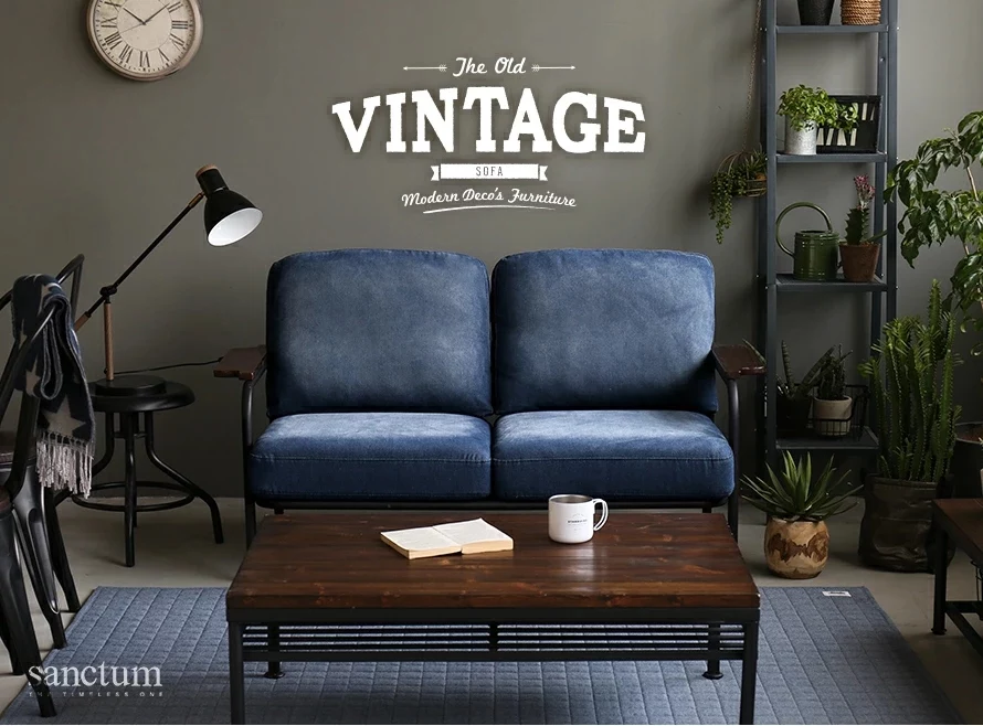 The Old VINTAGE SOFA sanctum